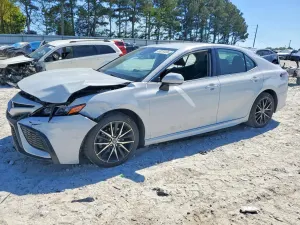 Toyota Camry 2.5L 4 2023