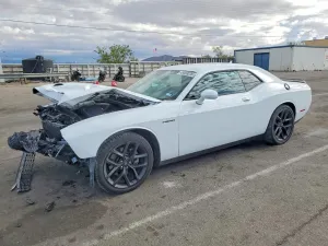 Dodge Challenger 5.7L 8 2022