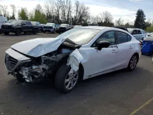 Mazda 3 2.0L 4 2015