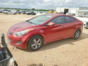 Hyundai Elantra 1.8L 4 2013