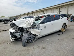 Mazda 3 2.5L 4 2023