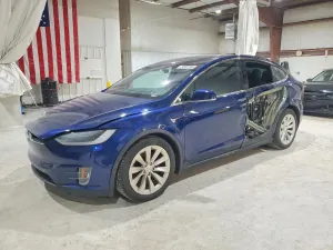 Tesla Model X 2018