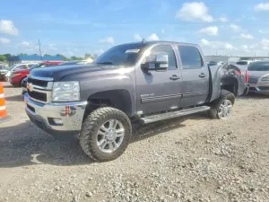 Chevrolet Silverado 1500 6.6L 8 2011