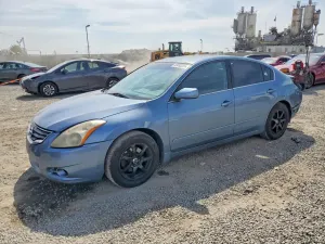 Nissan Altima 2.5L 4 2012