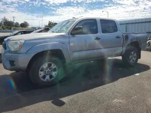 Toyota Tacoma 4.0L 6 2015