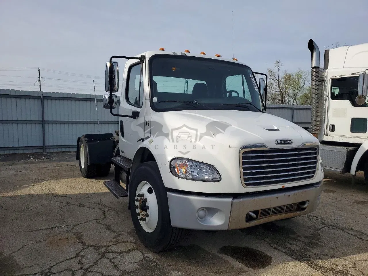 Freightliner Business Class M2 6.7L 6 2011