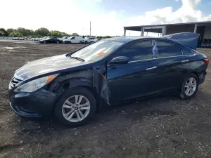 Hyundai Accent 2013