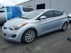 Hyundai Elantra 1.8L 4 2012