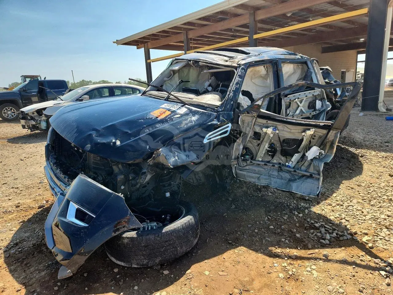 Nissan Armada 5.6L 8 2023