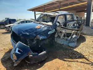 Nissan Armada 5.6L 8 2023