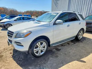 Mercedes-Benz ML 3.5L 6 2015