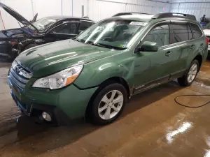 Subaru Outback 2.5L 4 2013