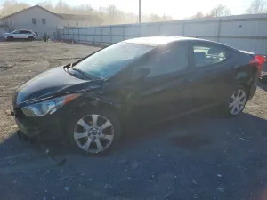 Hyundai Elantra 1.8L 4 2012