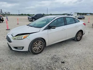 Ford Focus 2.0L 4 2016