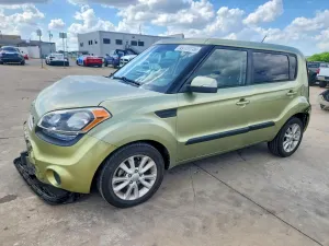 Kia Soul 2.0L 4 2013