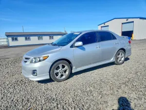 Toyota Corolla 1.8L 4 2012