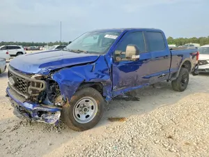 Ford F-250 6.7L 8 2026