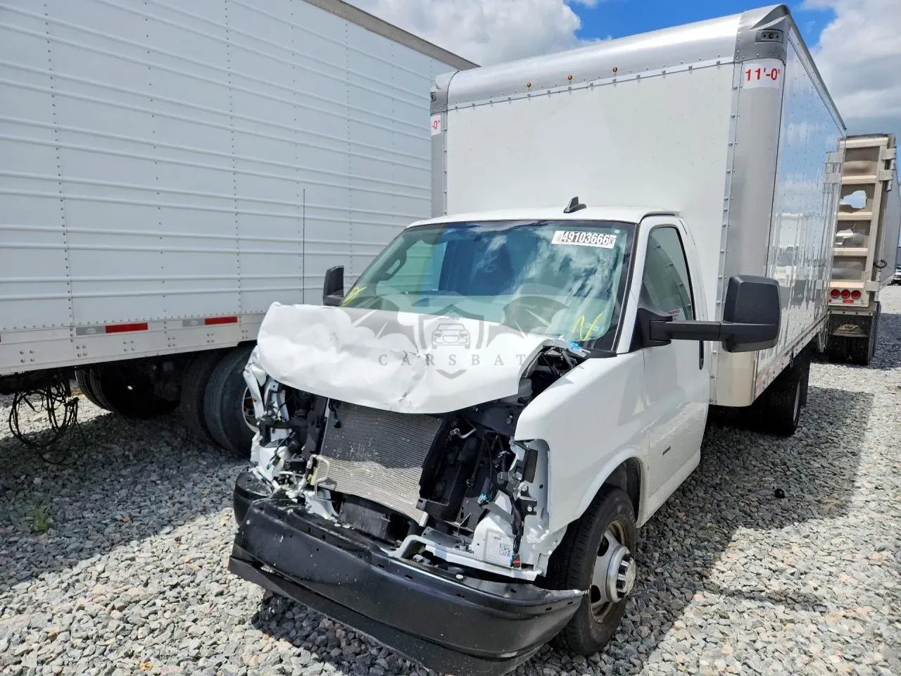 Chevrolet Express 6.6L 8 2025
