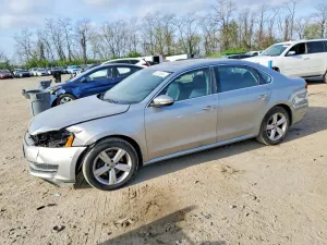 Volkswagen Passat 2.5L 5 2012