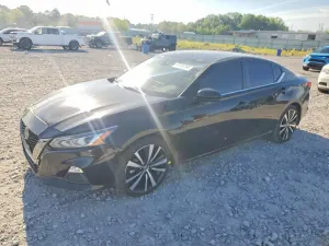 Nissan Altima 2.5L 4 2021