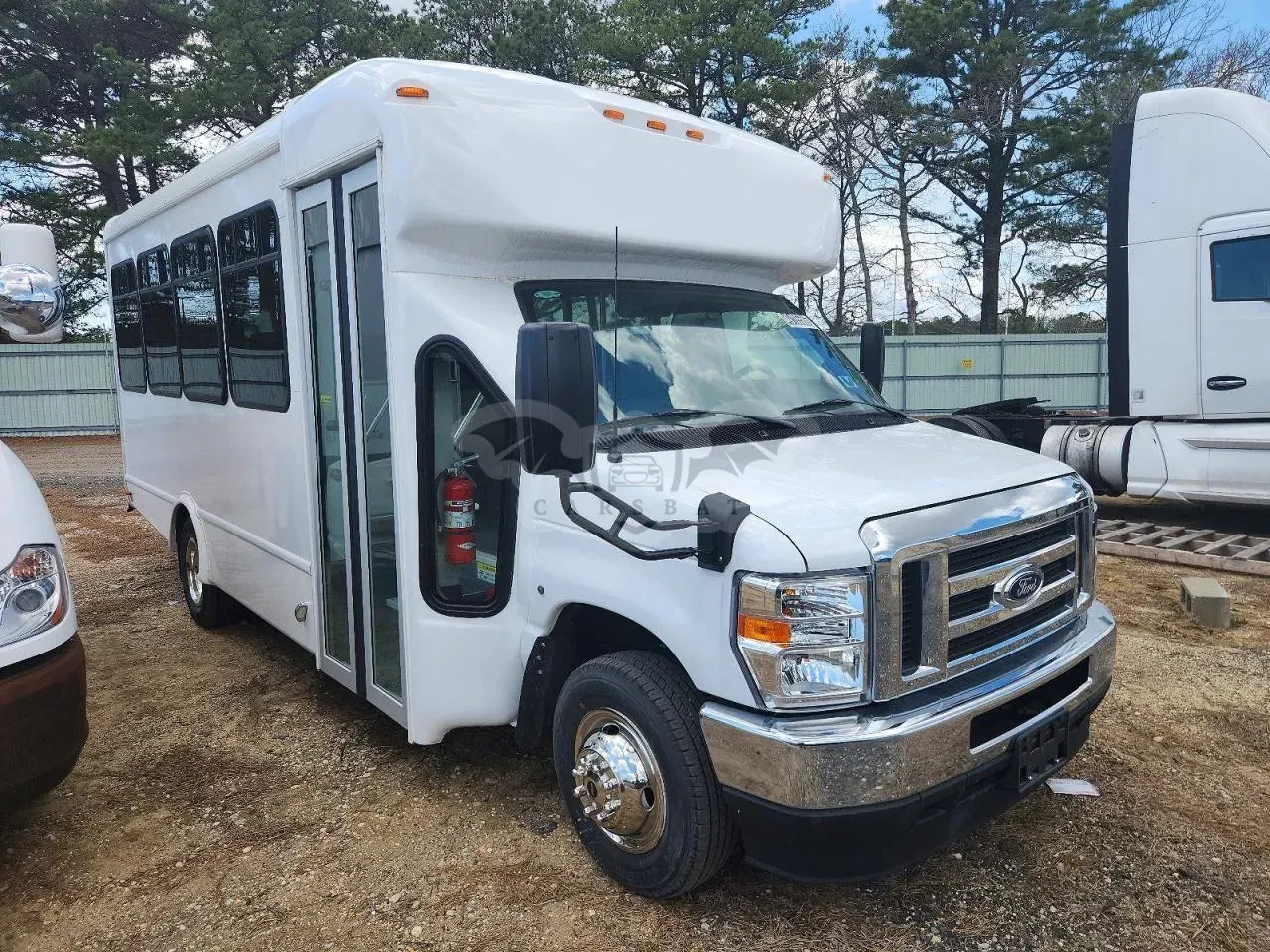 Ford Econoline 7.3L 8 2024