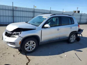 Volkswagen Tiguan 2.0L 4 2016