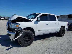 RAM 1500 3.6L 6 2021