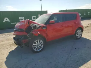 Kia Soul 2.0L 4 2017