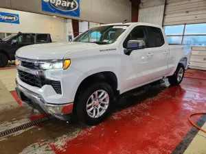 Chevrolet Silverado 1500 2.7L 4 2024