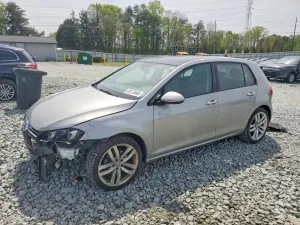 Volkswagen Golf 2L 4 2015