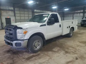 Ford F-250 6.2L 8 2015