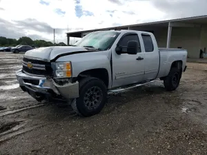 Chevrolet Silverado 1500 6.6L 8 2012