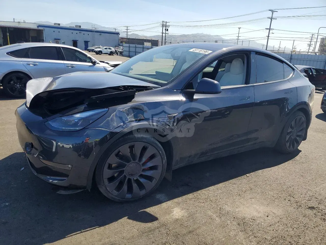 Tesla Model Y 2025