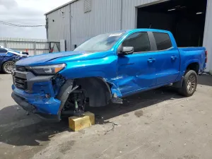 Chevrolet Colorado 2.7L 4 2023