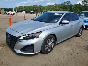 Nissan Altima 2.5L 4 2023