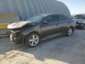 Toyota Camry BASE 2.5L 4 2012