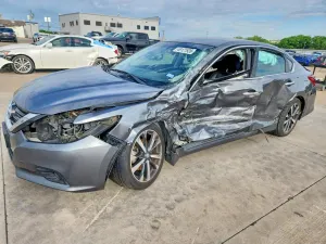 Nissan Altima 2.5L 4 2017