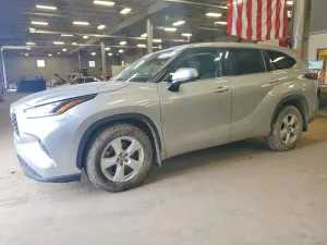 Toyota Highlander 3.5L 6 2021