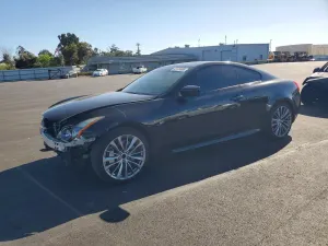 Infiniti Q60 3.7L 6 2014