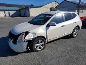 Nissan Rogue 2.5L 4 2013