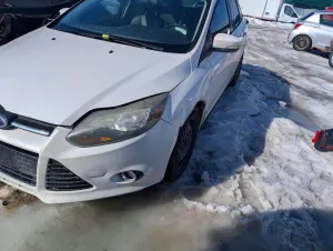 Ford Focus 2.0L 4 2013