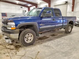 Chevrolet Silverado 1500 6.6L 8 2002