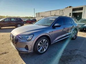 Audi E-Tron 2021