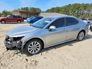 Toyota Camry 2.5L 4 2023