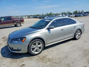 Volkswagen Passat 2.0L 4 2013