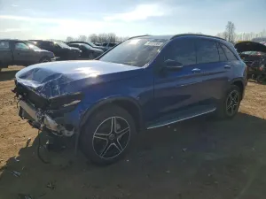 Mercedes-Benz GLC 2.0L 4 2021