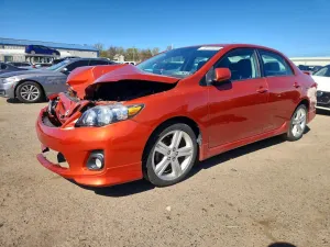 Toyota Corolla 1.8L 4 2013