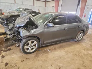 Volkswagen Jetta 2.0L 4 2013