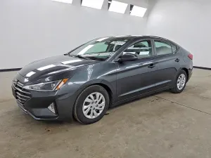 Hyundai Elantra 2.0L 4 2020
