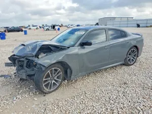 Dodge Charger 5.7L 8 2023